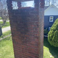 Cleaning-Black-Streaks-on-Chimney-in-Bowling-Green-Ohio 0