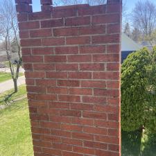 Cleaning-Black-Streaks-on-Chimney-in-Bowling-Green-Ohio 1